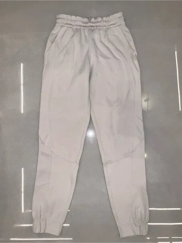 Lululemon Brushed Softstreme Ribbed High-Rise Jogger White Opal - Image 5