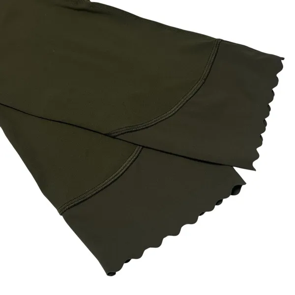 Lululemon Wunder Under HR Crop 25” Scallop Olive Green Full On Luxtreme Size 12 - Image 4