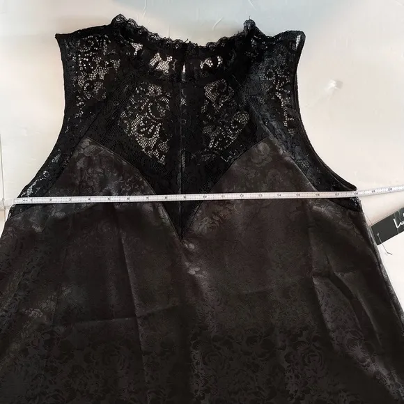 NWT Lulus Evidently in Love Black Floral Embossed Satin Swing Dress MEDIUM‎ - Image 7