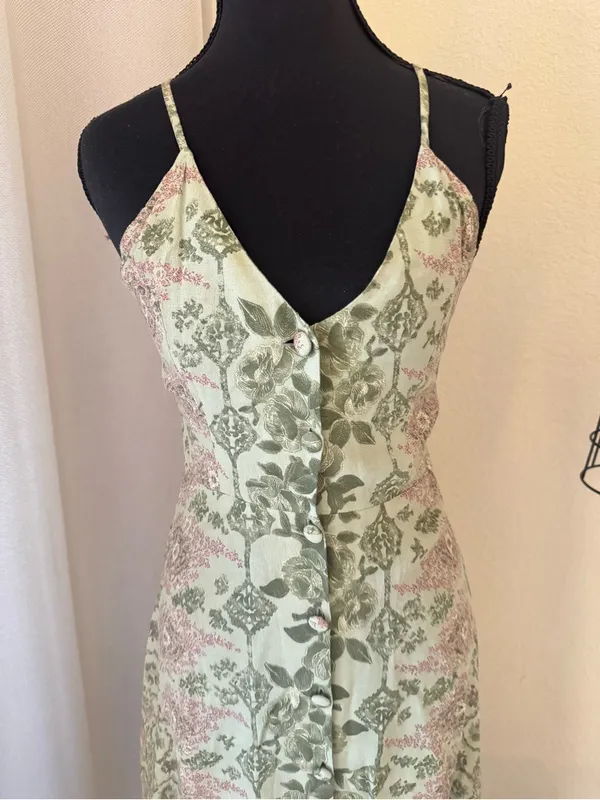 Reformation Green Floral Midi Dress Handkerchief Hem Button Front Size 2 - Image 4
