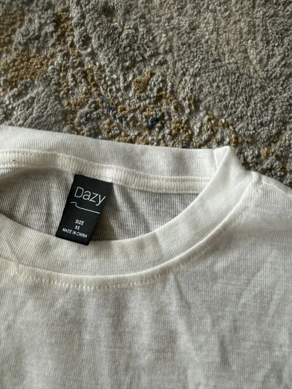 White Long Sleeve H&M - Image 2