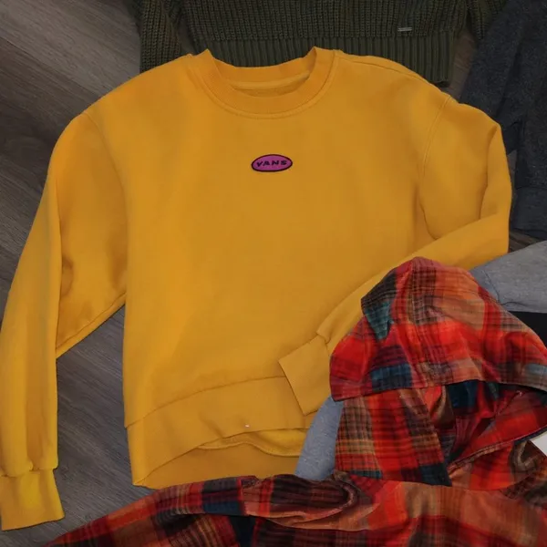 Women’s sweaters XS, vans, holister, wildfox, top shop - Image 5