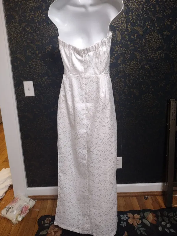 Fate White Strapless Satin Brocade Dress - Image 4
