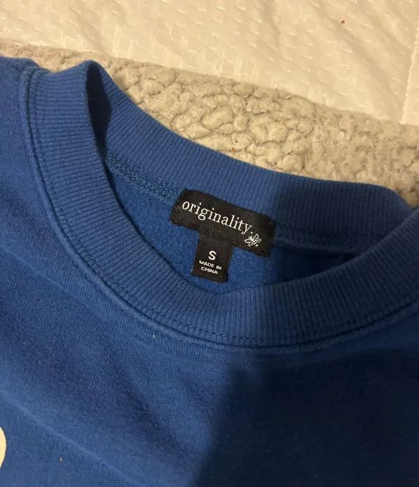 Dry Goods sweatshirt - Image 2