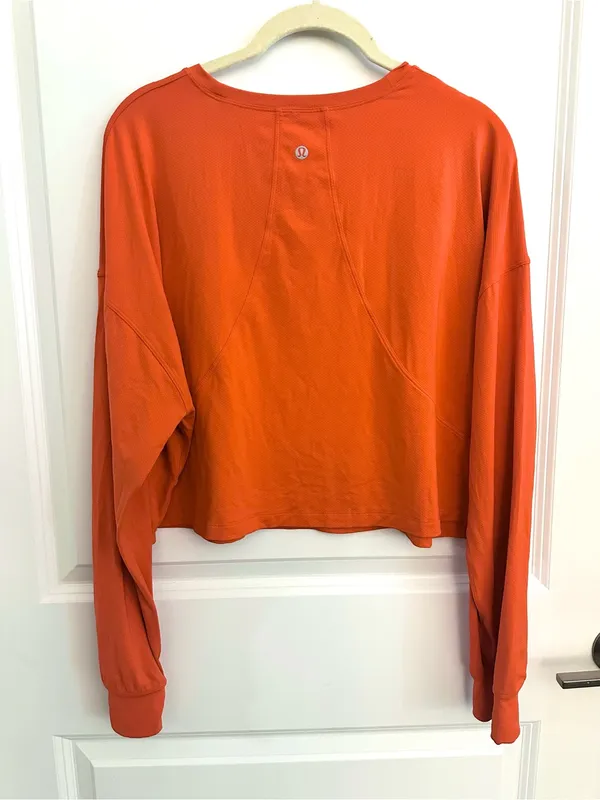 Lululemon Muscle Love Long Sleeve Size 10 - Image 4