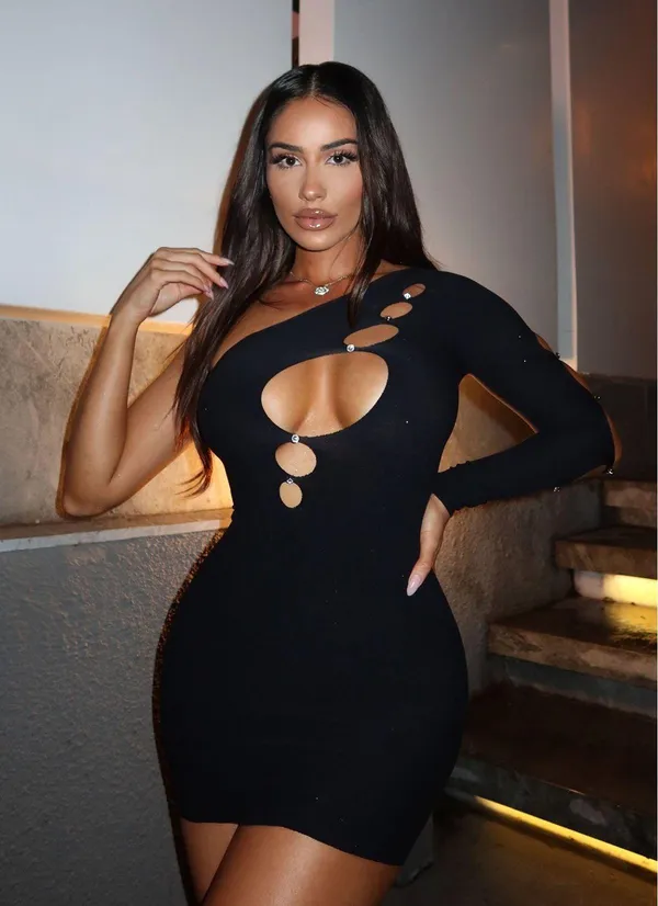 FashioNova Black Seamless Dress - Image 2