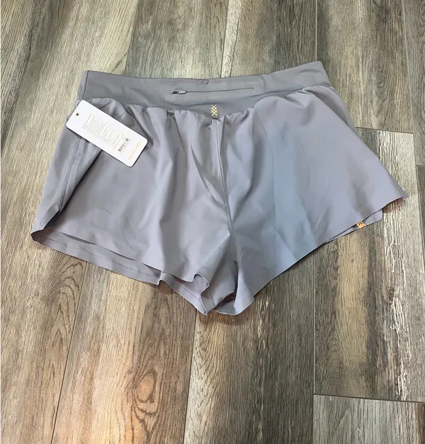 Oner Active NWT Rhône Breakaway Shorts in Silver - Image 4