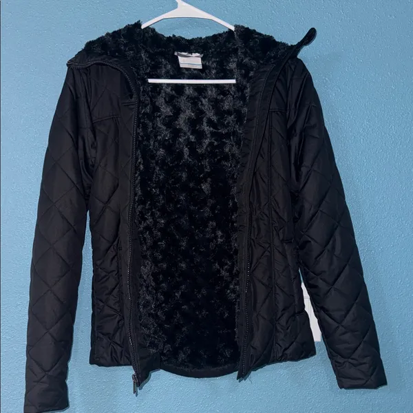 Columbia Black Quilted Hooded Jacket with Zip - Image 5