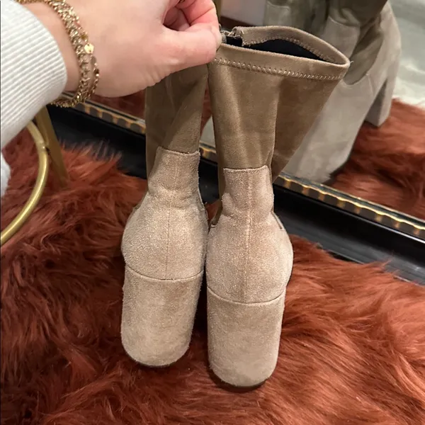 Stylish Tan Ankle Boots - Image 4