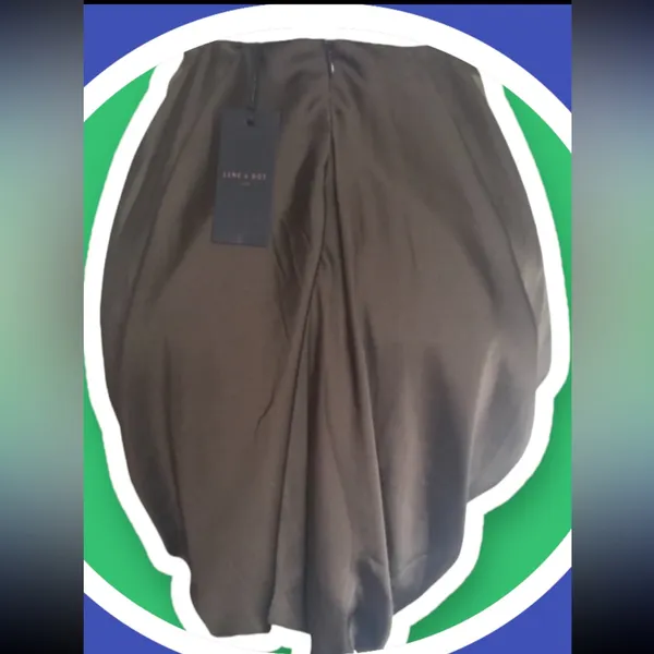 Revolve Line & Dot olive silk tulip skirt NWT - Image 2