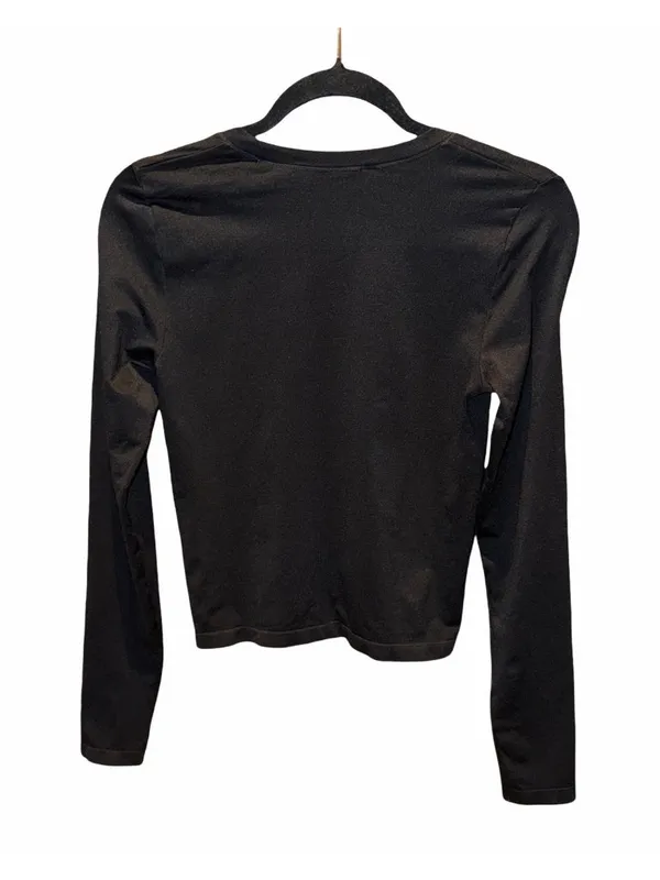 Aritzia Large Sinch Smooth Seamless Cropped Long sleeve Top in Black Layering - Image 3