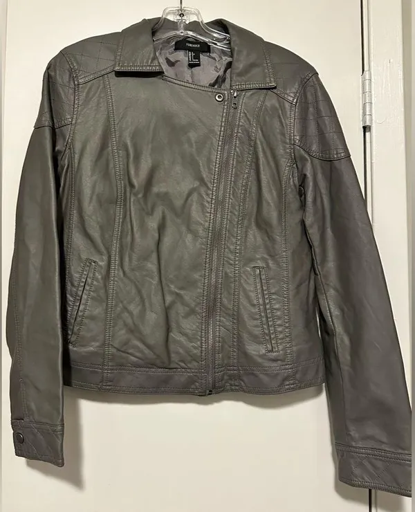 Forever 21 faux leather moto jacket gray size L - Image 2