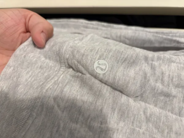 Lululemon Pullover  - Image 3