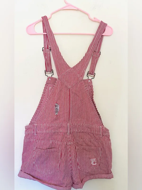 Forever 21 Y2K Red and White Striped Denim‎ Overalls Shorts Women’s Sz 29 - Image 3