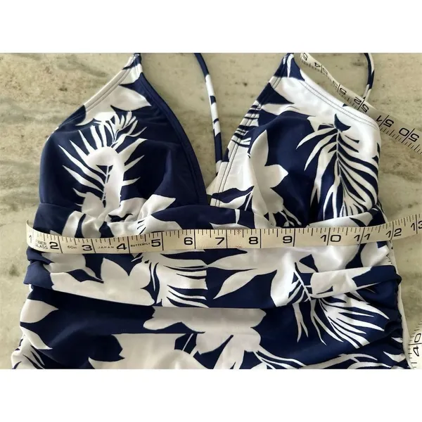 CUPSHE Women's One Piece Swimsuit V-Neck Floral Navy Blue & White Size S - Image 5