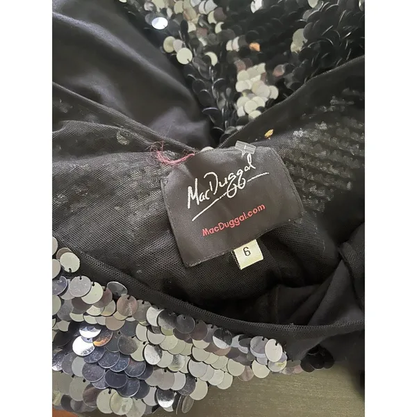 Mac Duggal Black Sequined Bodycon Short Sleeve Mini Dress Size 6 - Image 5