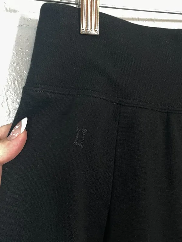 Kit and Ace Women 4 Black Pleated Mini Skirt High Waisted Pockets Ponte Knit - Image 6