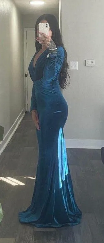 Velvet Mermaid Dress - Image 2