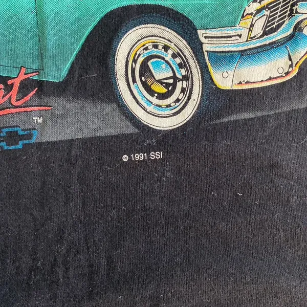 Vintage 90s SSI “I Like Old Chevys” Graphic Tee - Image 3