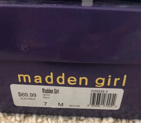 Madden Girl Black Heels - Image 2