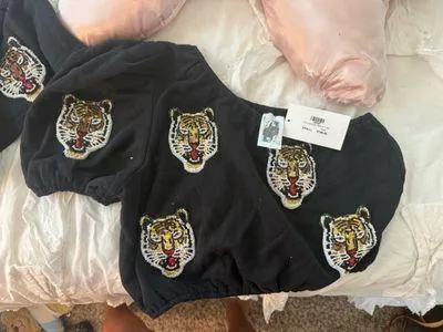 Queen of sparkles NWT set Black - Image 2