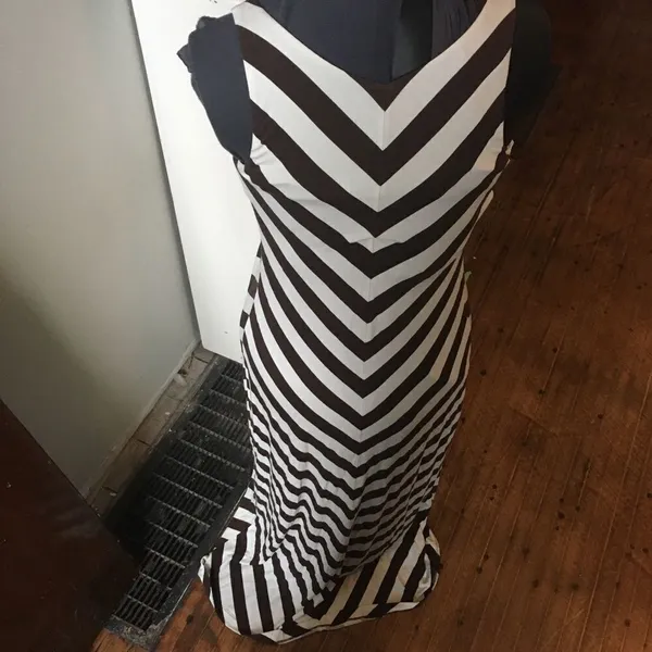 Tommy Bahama striped v-neck maxi dress - Image 5