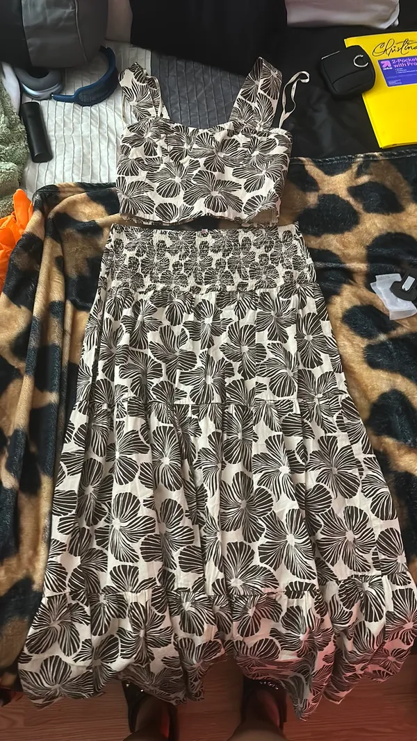 2 peice set Multiple - Image 7