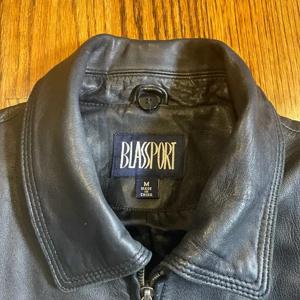Blassport Women's Vintage Black Genuine Leather Zip-Up Jacket - Image 4
