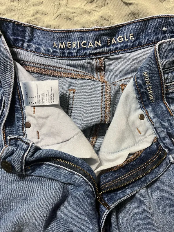 American Eagle Shorts - Image 3