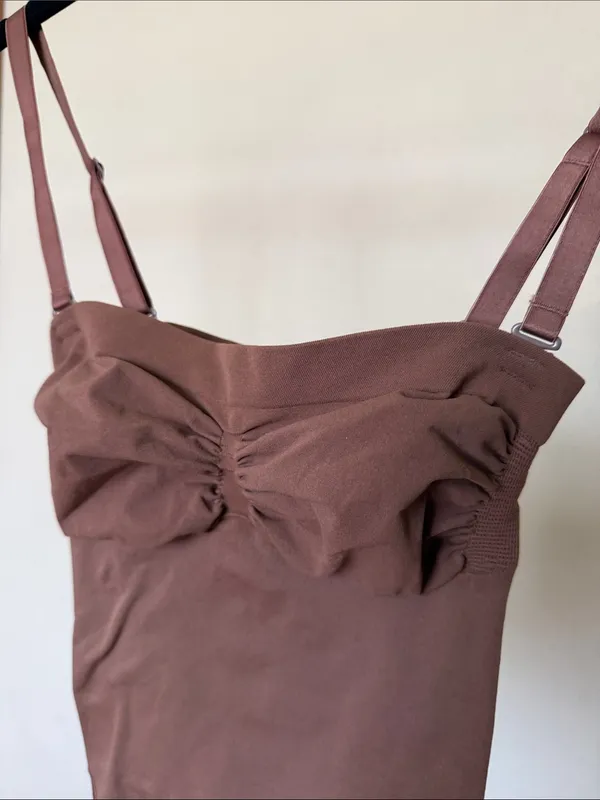 SKIMS SEAMLESS SCULPT STRAPLESS THONG BODYSUIT NWOT size L - Image 4