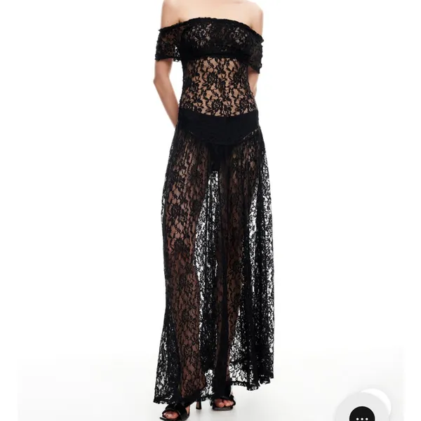 Lioness lace maxi dress - Image 3