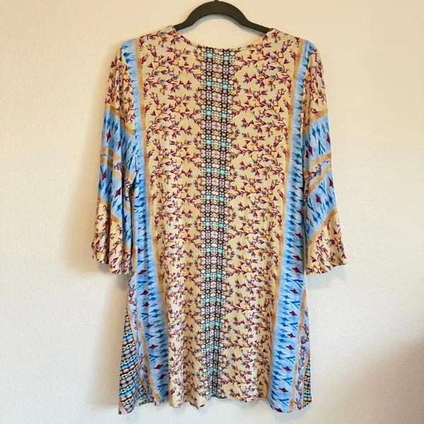 Soft Surroundings Fifi embroidered tunic top, 3/4 bell sleeve, sz M - Image 5