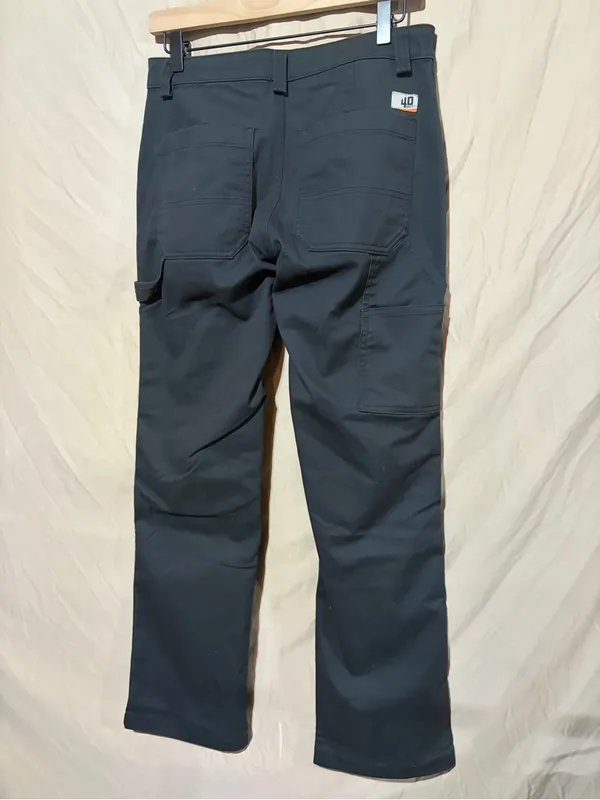40 grit Duluth trading work pants Size 4 - Image 2