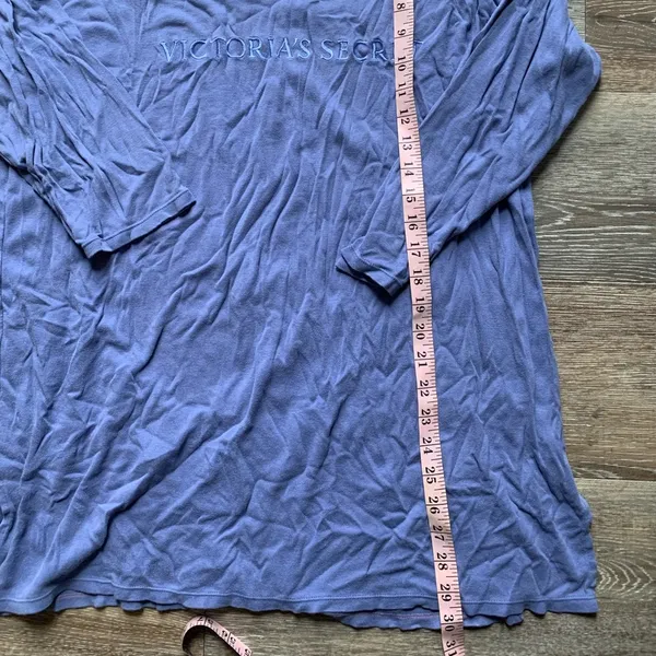 Vintage Victoria’s Secret Purple/Blue Embroidered Night Shirt M - Image 6