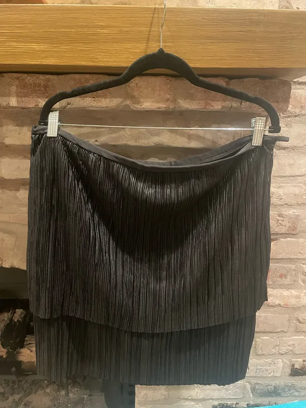 Black Shimmer Mini Skirt - Image 3