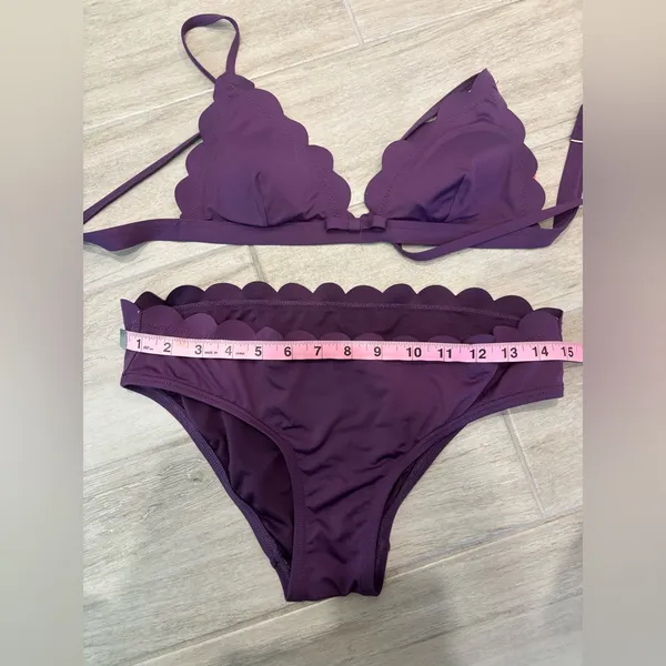 Kate Spade Scalloped Edge Dark Purple Bikini Set size‎ Medium - Image 6