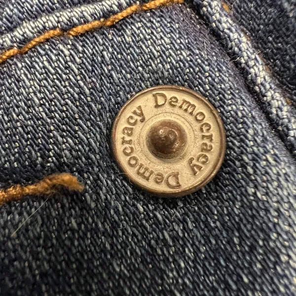 Democracy "Ab"Technology Slim Dark Wash Mid Rise Tummy Control Jeans Size 4 - Image 8