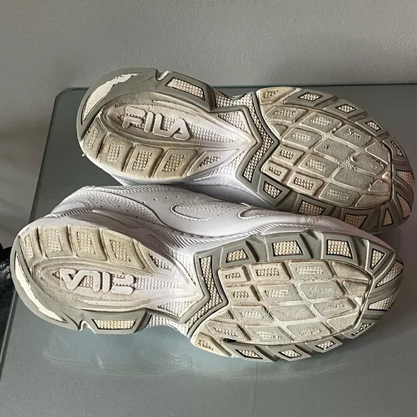FILA Women’s White Teal Memory Foam Low Top Lace-Up Sneakers Size 9w - Image 6