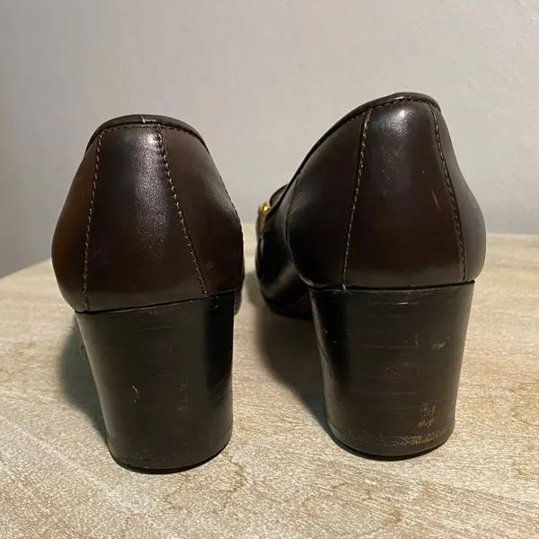 Vintage Gucci 70’s brown leather loafers w/ block heel. Size 35.5. Gold accent - Image 4