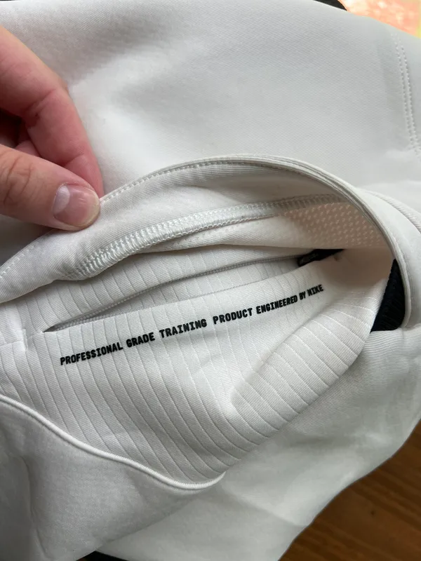 Nike Pro Hoodie - Image 4