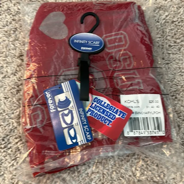 NWOT Ohio State Lightweight Infinity Scarf Red - Image 4