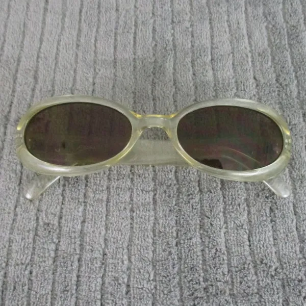 New Divine Eyewear Athena Pearl White / Amber Sunglasses - Image 7