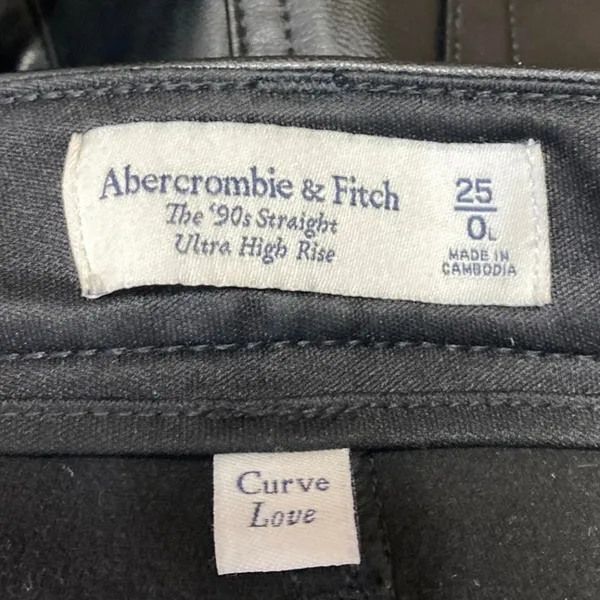 Abercrombie & Fitch The 90s Straight Ultra High Rise Faux Leather Pants Size 25 - Image 5