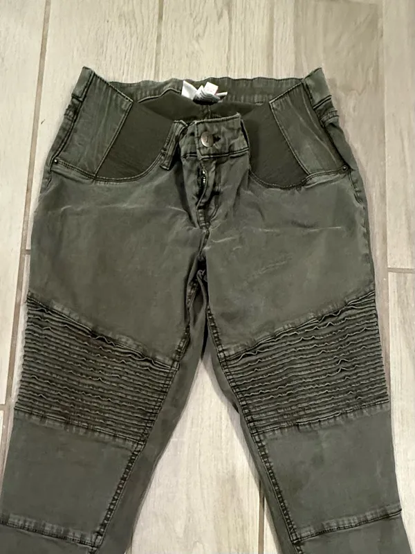 Isabel Maternity by Ingrid & Isabel Olive-Green Jeggings - Image 3