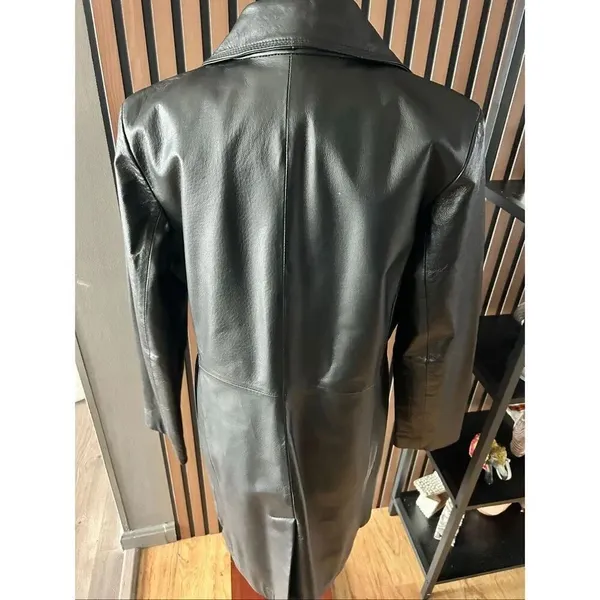 Madison & Max long leather jacket stylish size medium in excellent condition - Image 5
