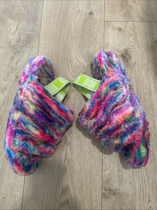 UGG fluff yeah pixelate slippers, Rainbow, Size 9-9.5, Preowned Great - Image 4