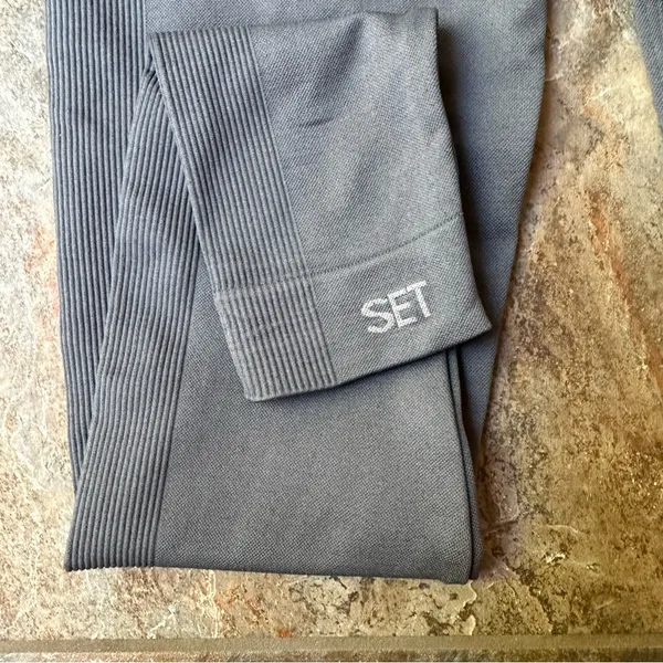 SET Active Sculptflex Seamless Leggings in Slate Women’s Size Medium - Image 7