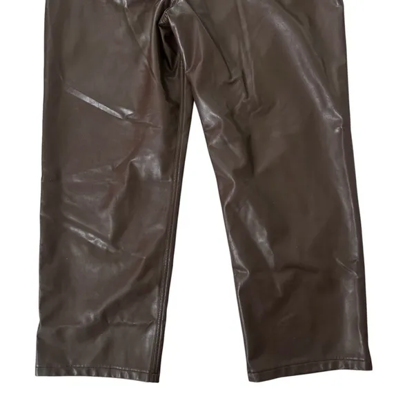 Abercrombie & Fitch Curve Love Vegan Leather 90’s Relaxed Ultra High 33 16 Short - Image 9