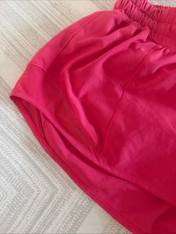 Lululemon Hotty Hot Shorts Low Rise 2.5” Bright Pink Women’s Size 2 - Image 3
