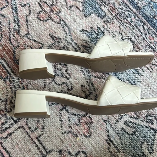 Marc Fisher Casara Slide Sandal 6 1/2 White Faux Leather Open Toe Shoes - Image 8